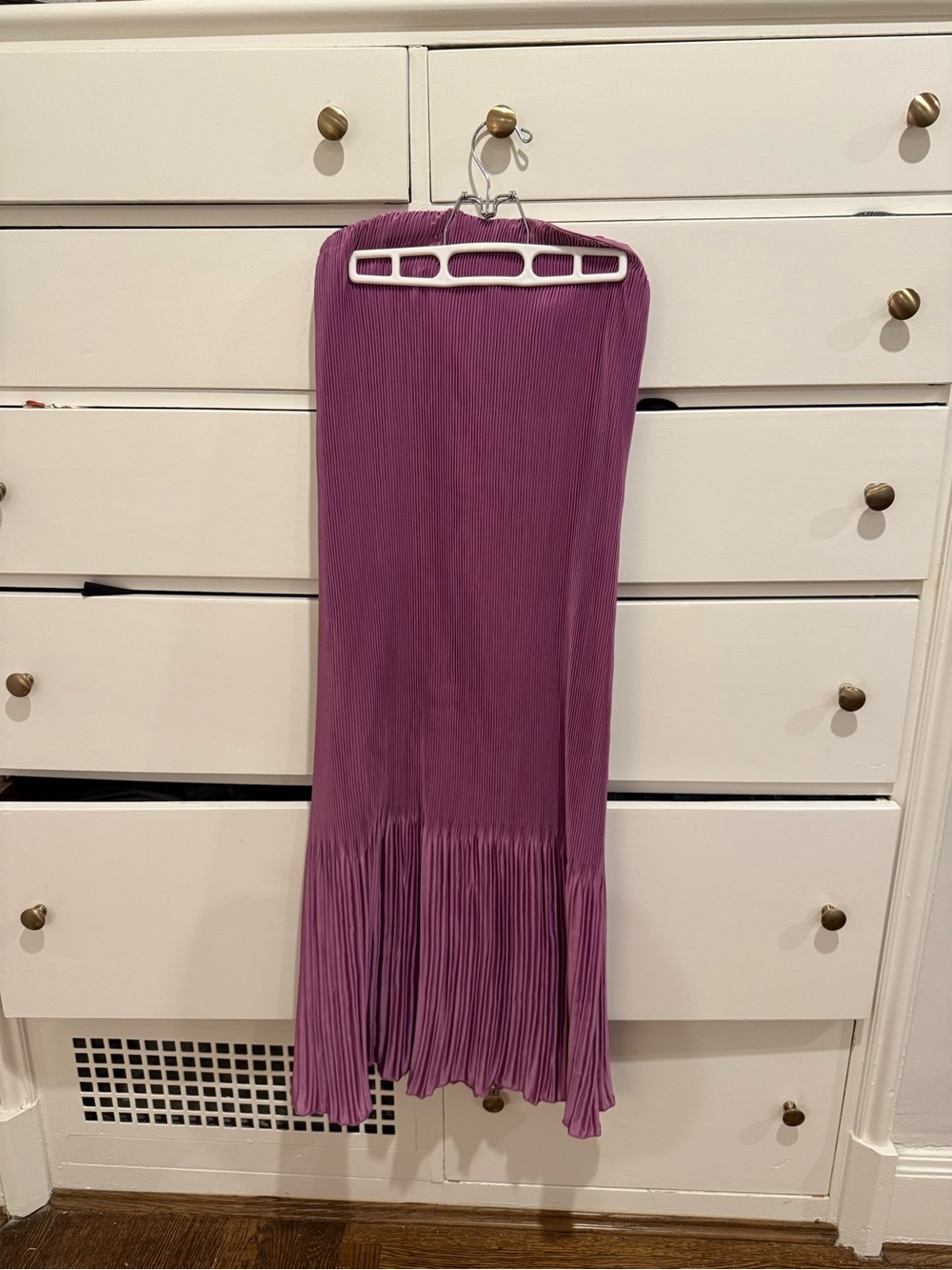 Women's Pleated Midi Dress in Mauve